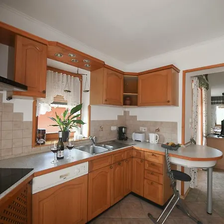 Haus Lucia Apartament Eger