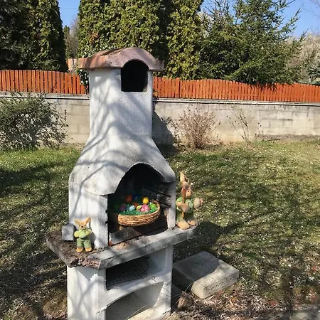 Haus Lucia * エゲル